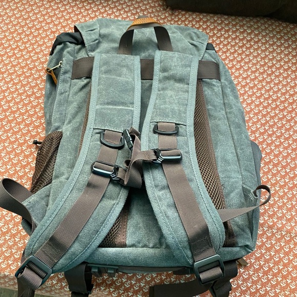 Camera Backpack - Picture 2 of 3
